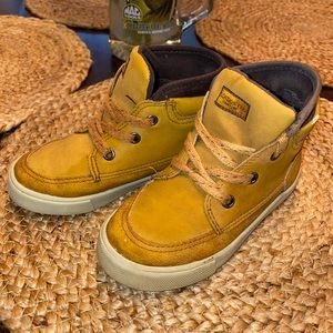 London Fog Tan Toddler Boots